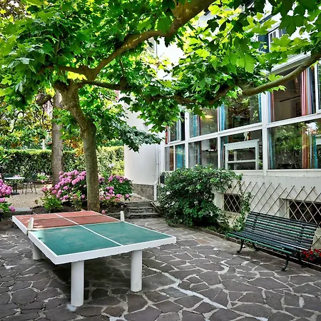 Les Goelands Hotel 3*