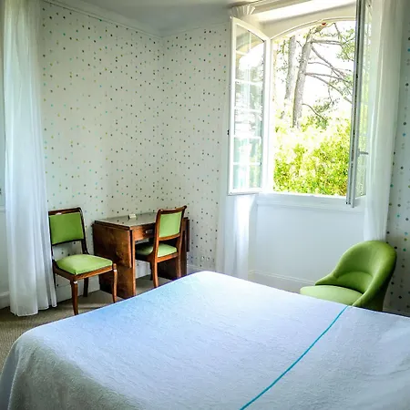 Les Goelands Hotel 3*