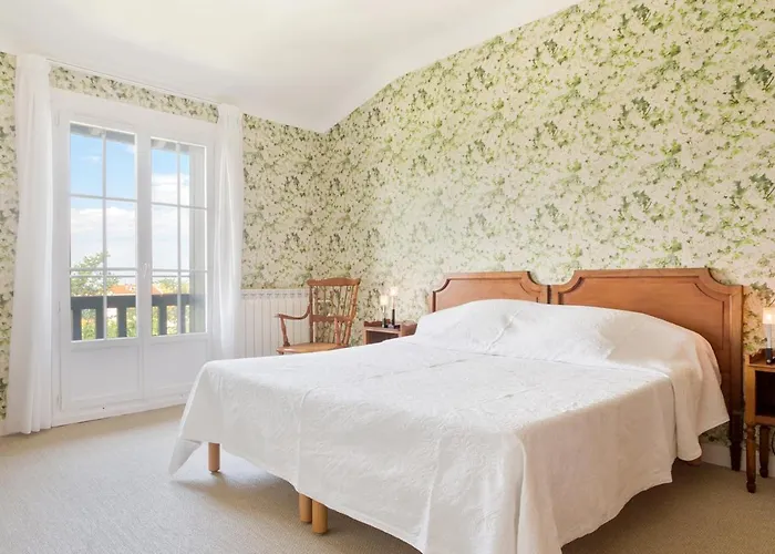 Les Goelands Отель