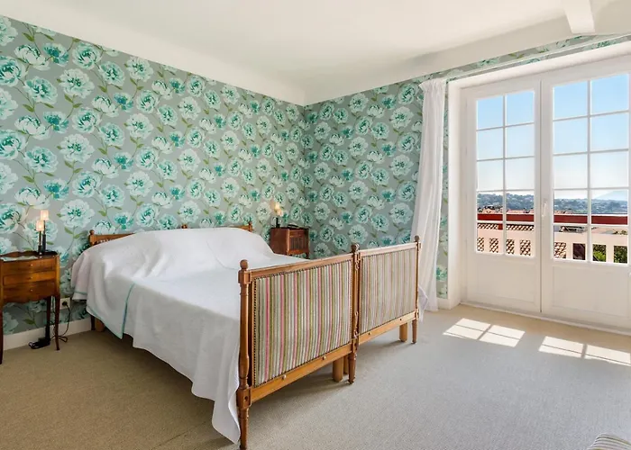 Les Goelands Отель